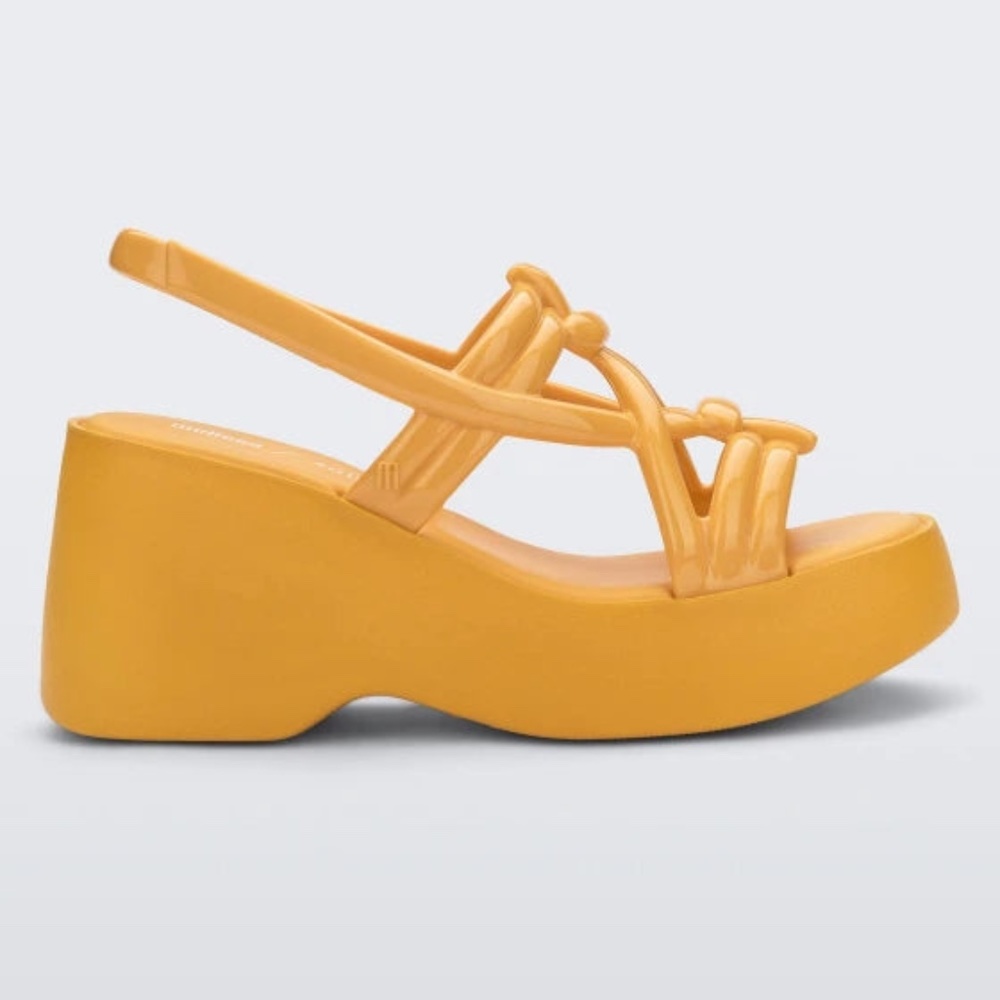 NWT Sand and Salinas Platform Wedge Sandal - Melissa size 7 in yellow orange